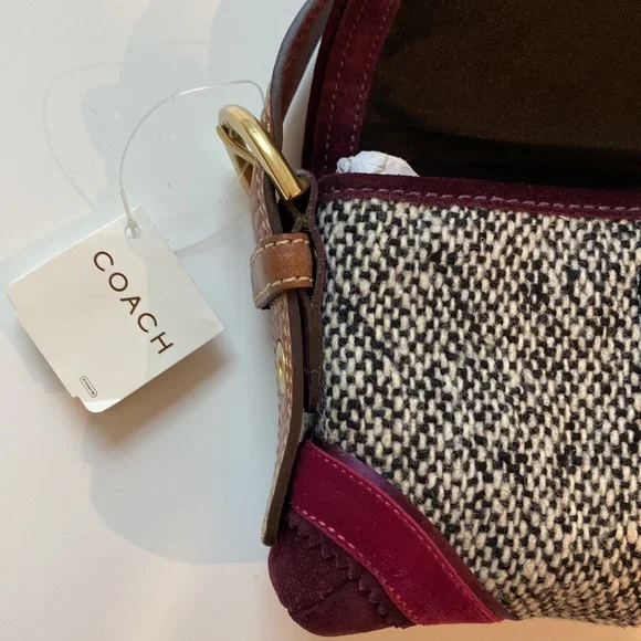 Coach Vintage Tweed Velvet and Leather Clutch - Picture 8 of 11